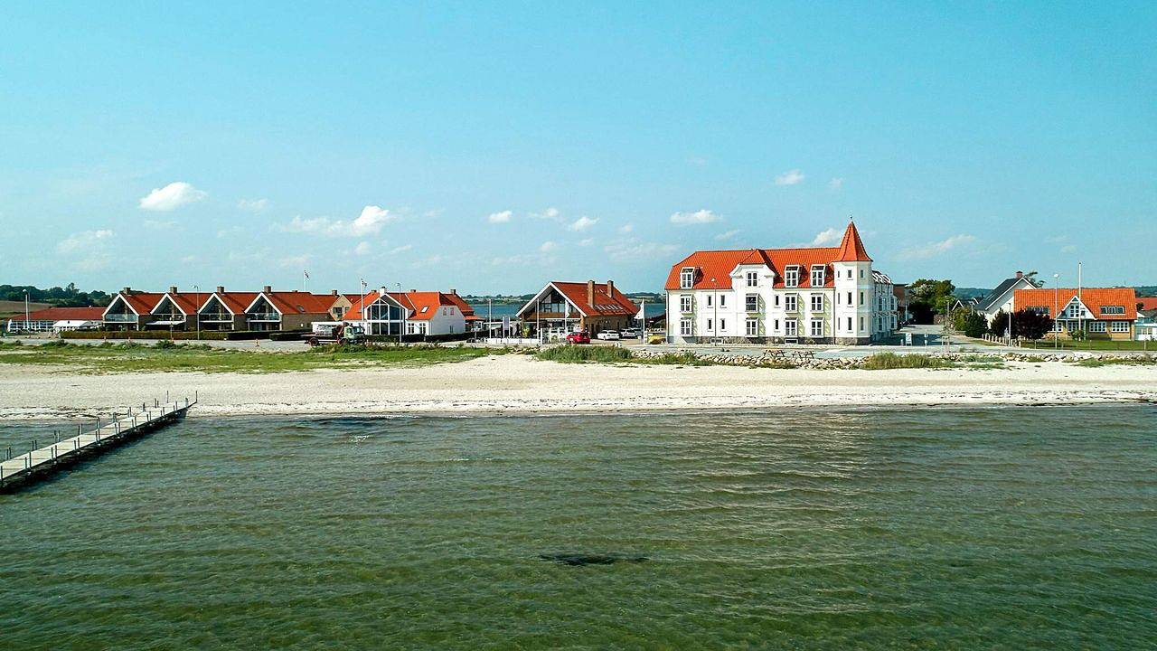 Geheel vakantieappartement, Vakantieappartement voor 7 personen met zwembad in Hejlsminde, Little Belt
