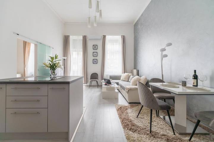 Apartamento de vacaciones para 6 personas, con balcón y vistas - 1