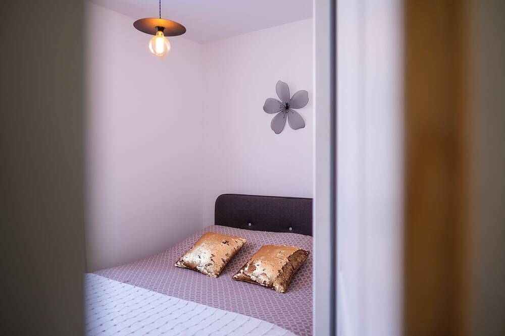 Apartamento entero, Chez-Soi ★ Appart 5 personas ★ Hypercentre ★ Aparcamiento in Saint-Omer, Región de Saint-Omer