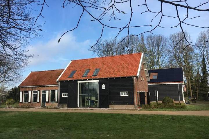 Vakantiehuis voor 5 personen, with Terras and Tuin as well as Uitzicht in Heinkenszand