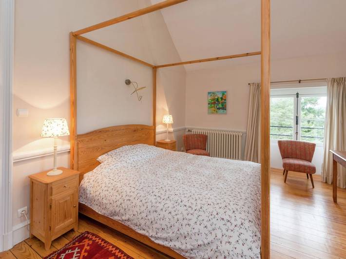 Location de vacances pour 24 personnes, avec piscine et jardin à Nassogne - 4