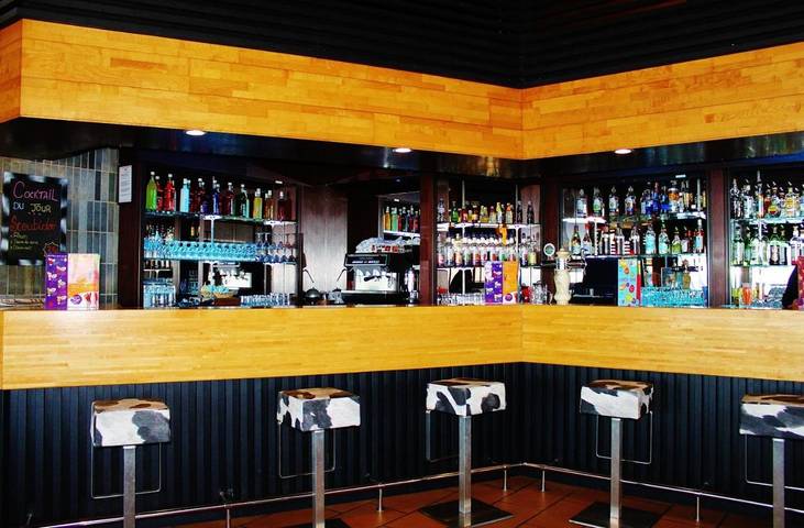 Parc de vacances pour 3 personnes, avec sauna ainsi que piscine et jardin, animaux acceptés dans les Alpes francaises - 3