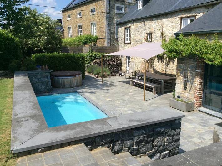 Location de vacances pour 2 personnes, avec piscine ainsi que jardin et jacuzzi à Assesse - 2