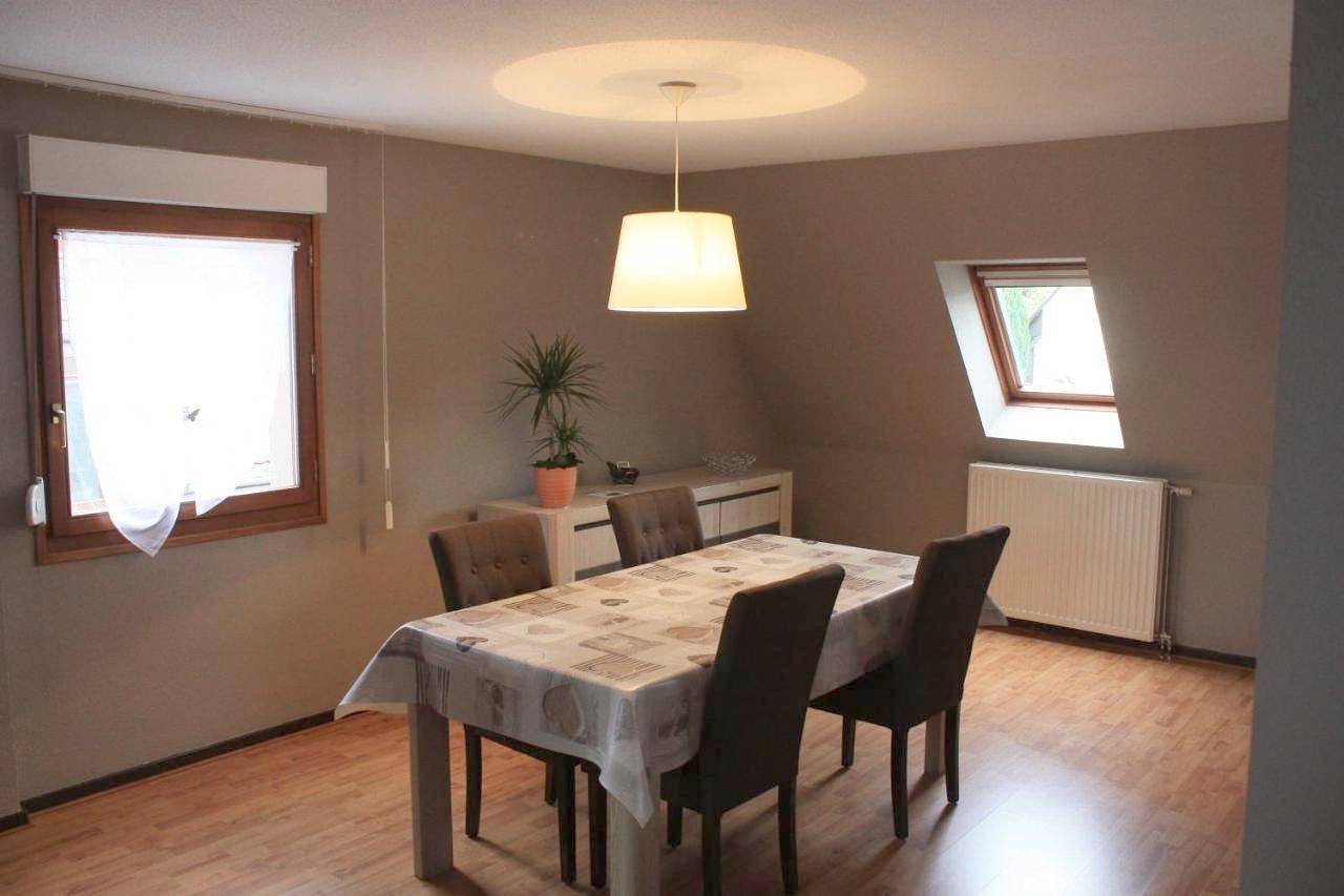 Appartement entier, Apartment with Balcony in Ribeauvillé, Parc naturel régional des Ballons des Vosges