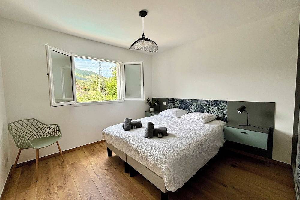 Casamea | Villa Familiale, Piscine, 15 min Ajaccio in Alata, Ajaccio region