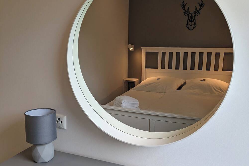 Hellaberg Iii: Ruhiges Ferienhaus mit Sauna am Waldrand in Schleusegrund, Hildburghausen und Umgebung
