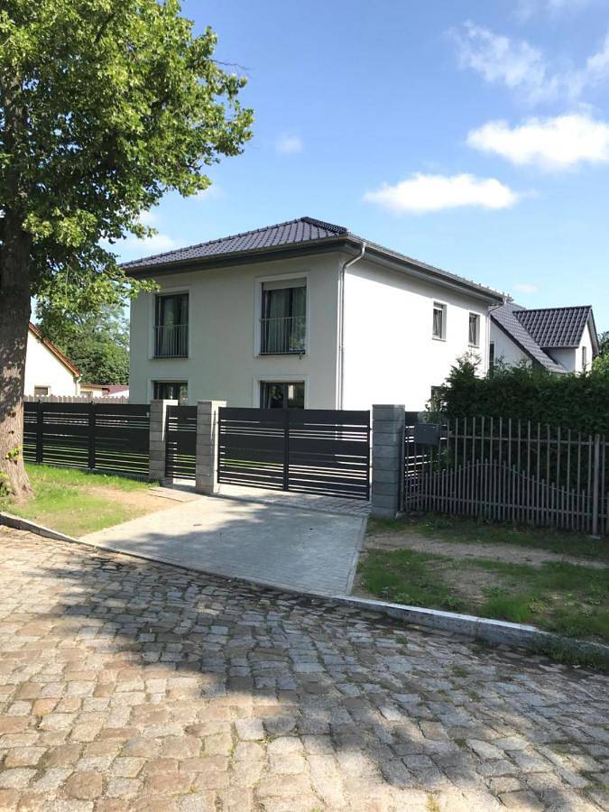 Ferienwohnung für 2 Personen, mit Terrasse und Garten in Blankenburg Berlin