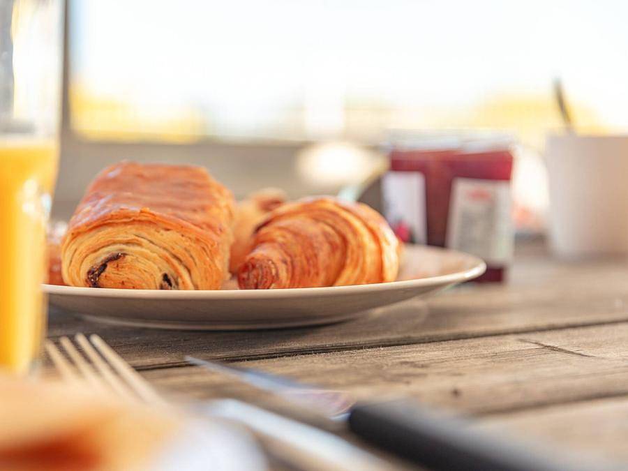 Camping Les 7 Fonts - Mobilhome 6 personnes - Comfort | 3 Ch. | 6 Pers. | Terrasse surélevée | Clim. in Agde, Côte d'Améthyste