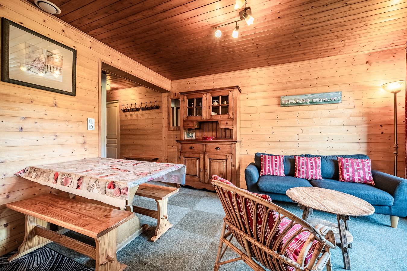 Geheel appartement, Appartement 'Grand Arnica' met Uitzicht op de Bergen, Balkon en Wi-Fi in Morzine, Les Portes du Soleil