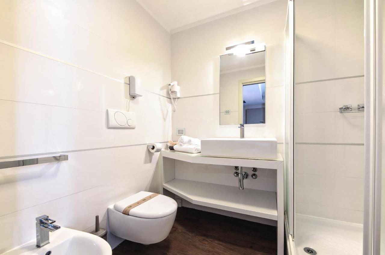 H2O Rooms in Moniga del Garda, Pré-Alpes de Garda