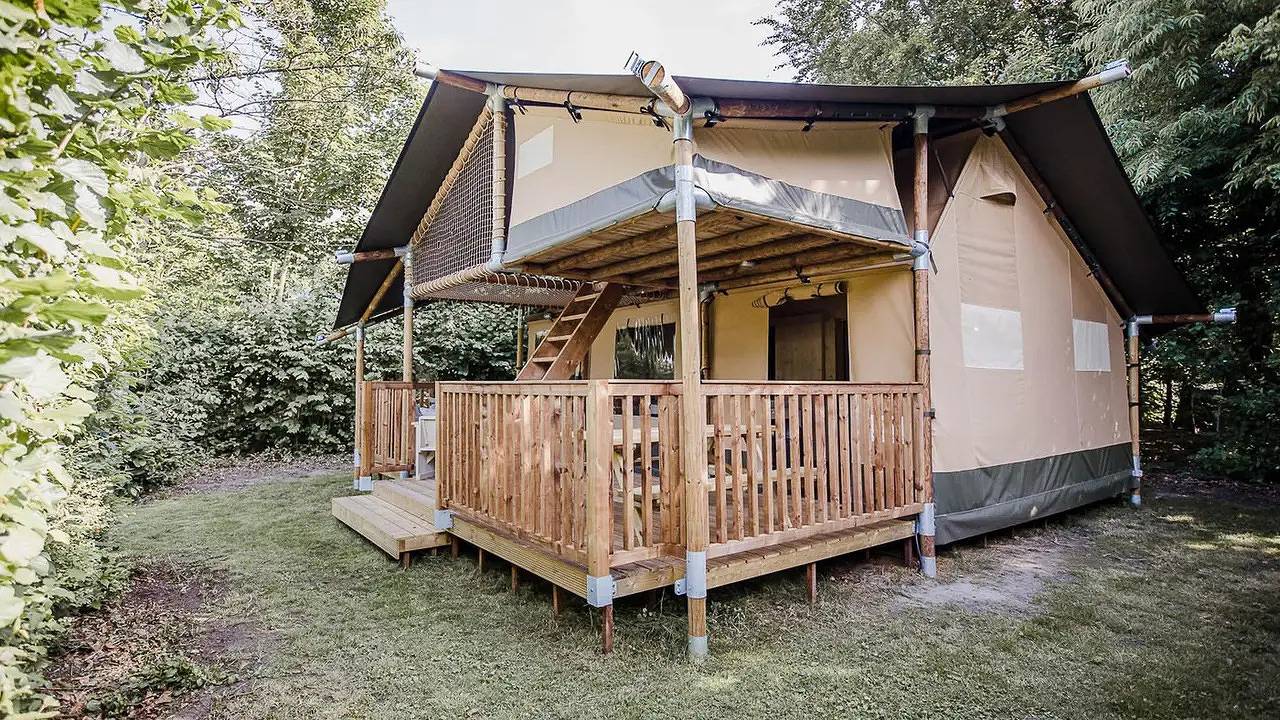 Geheel vakantieappartement, Vakantieappartement voor 9 personen met tuin in Turnhout, Antwerpen en omgeving