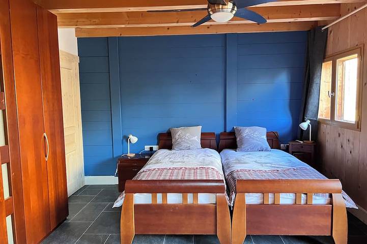 Ganze Wohnung, Attractive apartment *** in the French alps, in farmhouse from 1751 by the river in Mieussy, Region Bonneville
