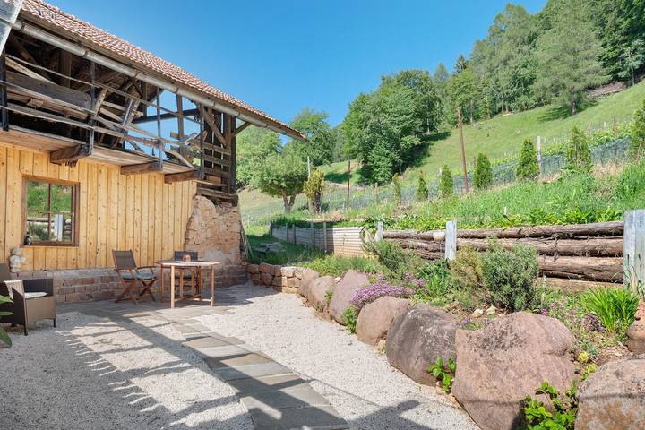 Room 'Rienznerhof Landruhe No. 3' with Mountain View, Shared Terrace & Wi-Fi in Gleno, Montan