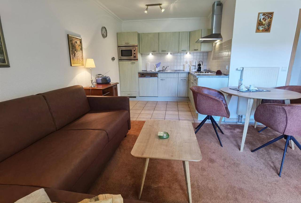 Geheel appartement, Ferienwohnung Juliane in der Villa zum Kronprinzen direkt gegenüber der Saarow Therme in Bad Saarow, Dahme-Seengebiet