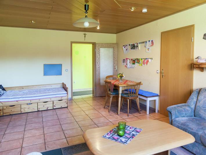 Ferienwohnung für 5 Personen, mit Garten und Terrasse, kinderfreundlich in Eifel (Rheinland-Pfalz) - 3