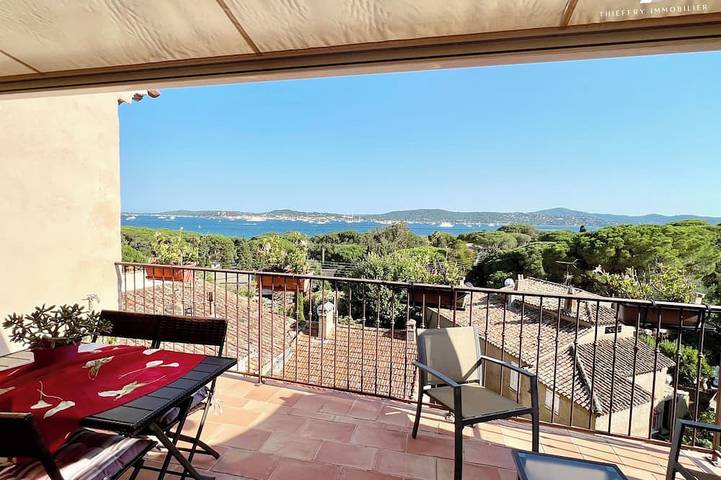Ferienwohnung für 6 Personen, mit Pool und Balkon - 1