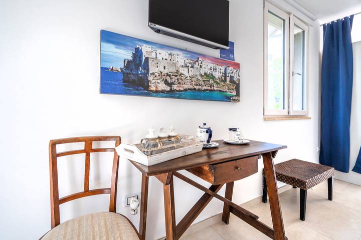 Ganze Wohnung, Ferienwohnung 'Villa Massa Depandance' mit Meerblick, Wlan und Klimaanlage in Polignano A Mare, Bari Provinz