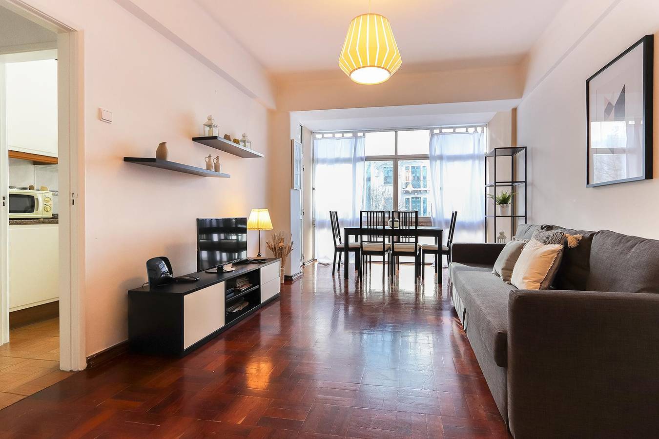 Entire apartment, Saldanha Residence by Homing in Lisbon, Costa de Lisboa