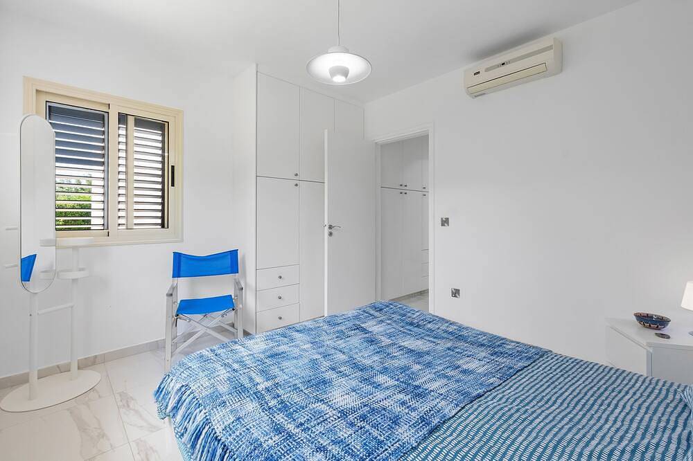 Villa Latchi Marina 21 -  a villa that sleeps 6 guests  in 3 bedrooms in Südzypern