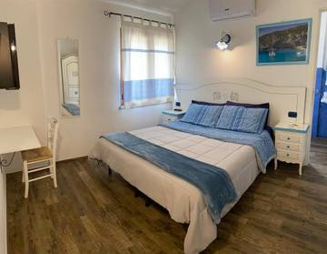 Chambre d’hôte pour 2 personnes, avec terrasse dans Dorgali