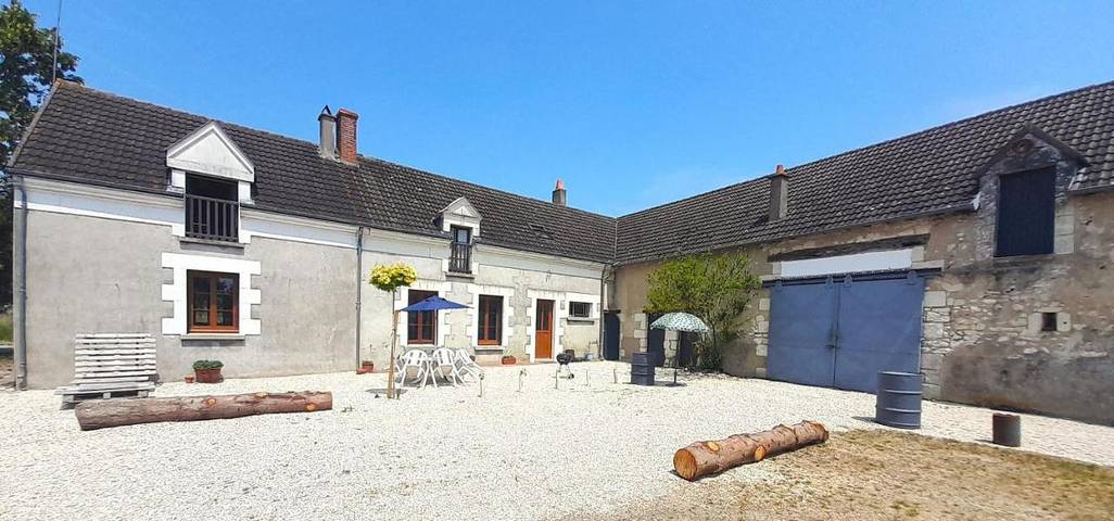 Location de vacances pour 9 personnes, avec jardin et terrasse dans Lye