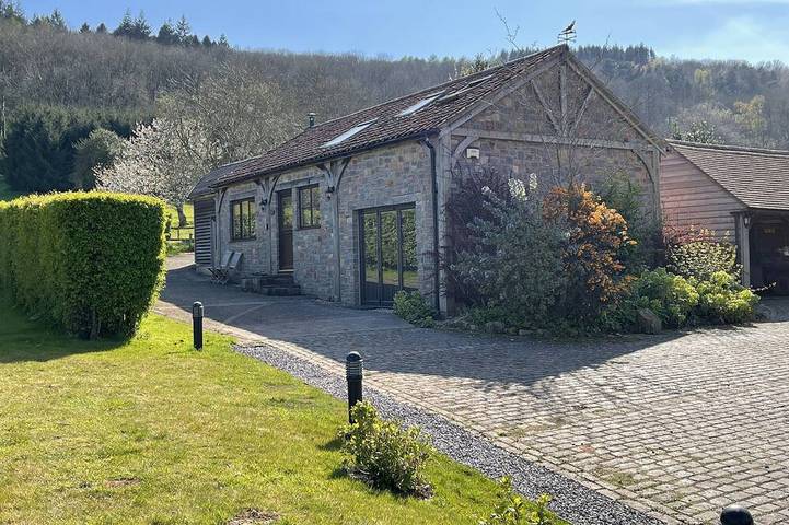 Cottage for 4 people, with garden in North Somerset