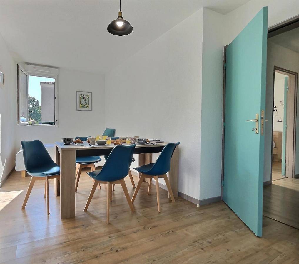 Appartement entier, Tout Inclus - Plein Centre - Netflix - Moontown in Lunéville, Région de Lunéville