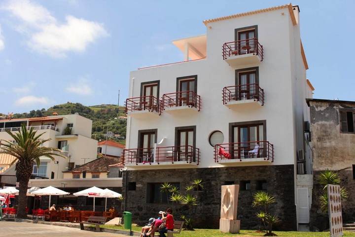 Hôtel pour 2 personnes, avec balcon et piscine