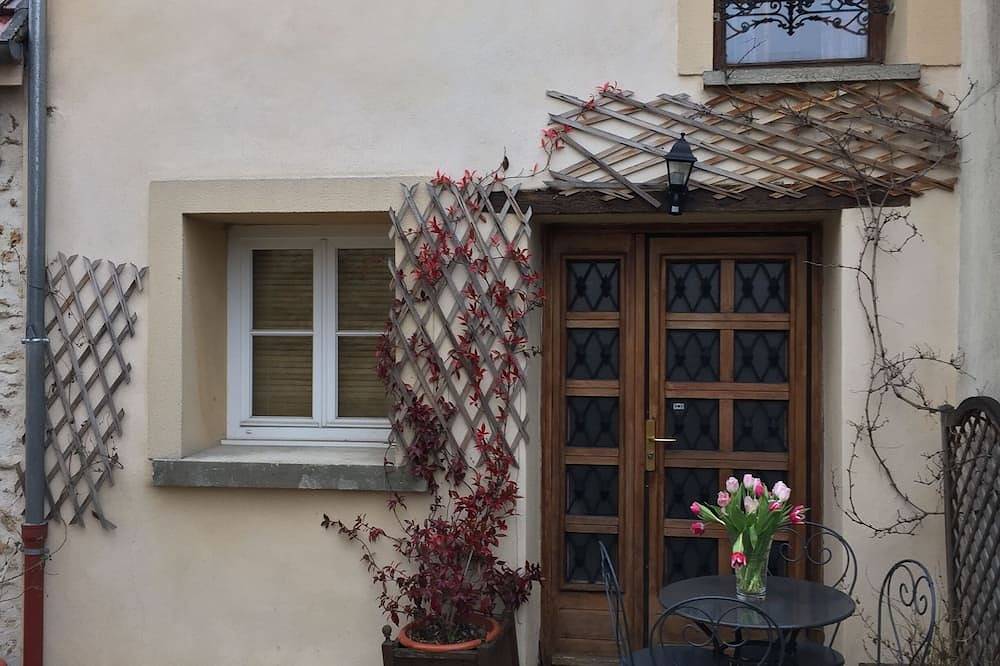 Gîte pour 4 Personnes dans Saint-Nom-la-Bretèche, Yvelines