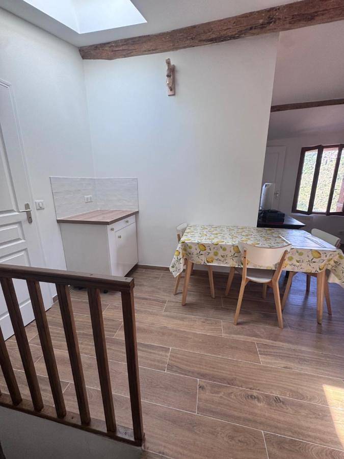 Gîte pour 4 personnes, avec vue, animaux acceptés à Sainte-Agnès - 3