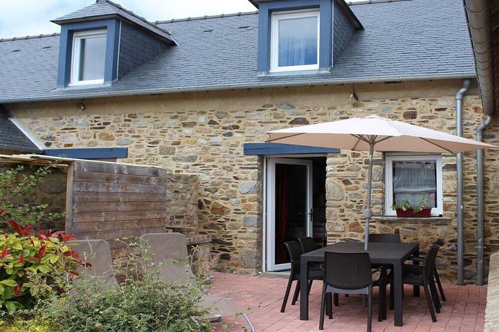 Gîte pour 5 personnes, avec terrasse et jardin - 1