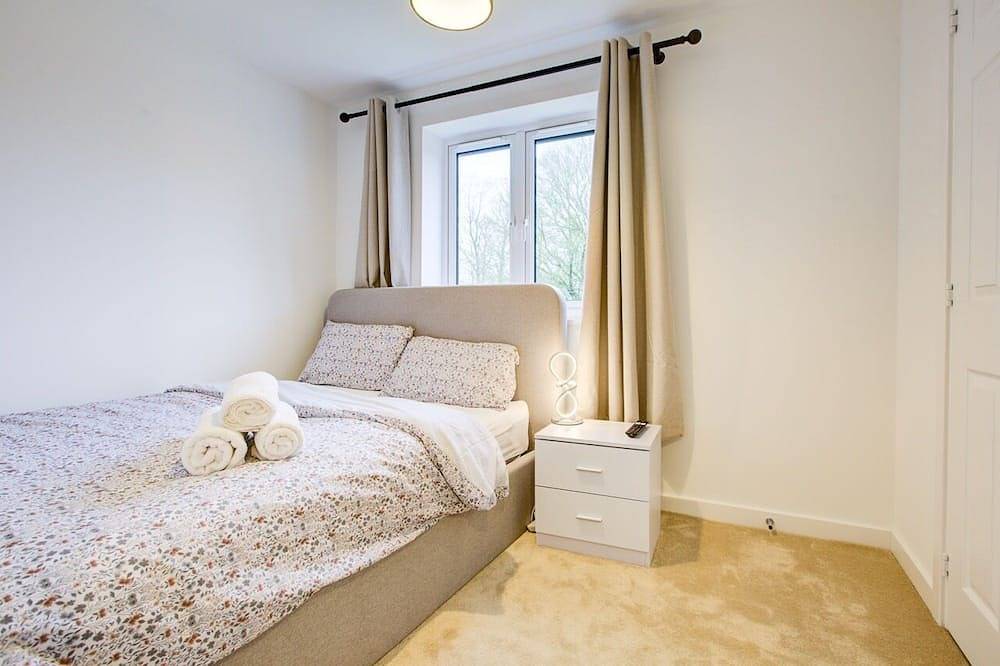 33 Cranesbill Close, pet friendly, with a garden in Colchester in Colchester, Essex
