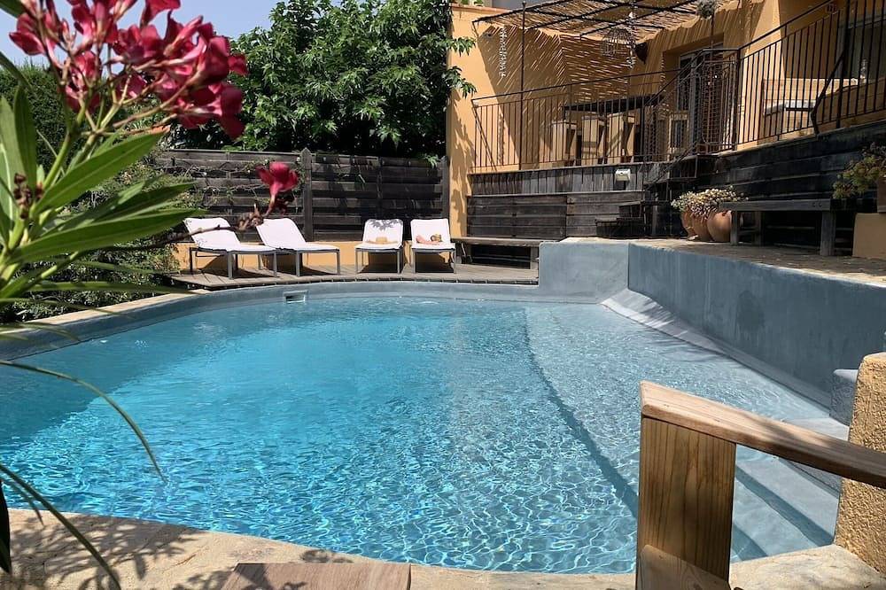 ⭐ Villa Casaroom – 6 bedrooms | Pool | Sleeps 12 | 10-min downtown Collioure ⭐ in La Côte Vermeille, Collioure