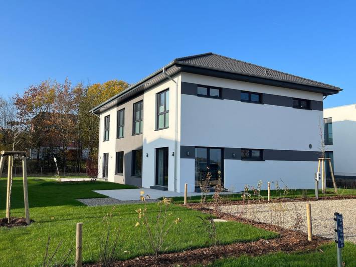 Ferienhaus für 14 Personen, mit Terrasse und Garten sowie Sauna in Göhren-Lebbin
