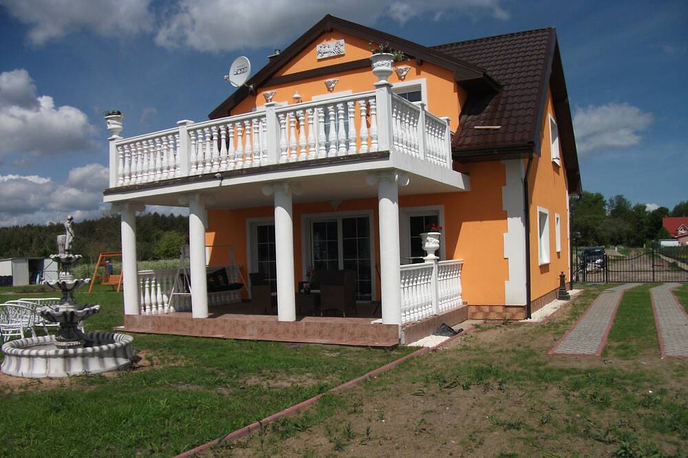 Schönes Ferienhaus zwischen Ückermünder Heide & Stettiner Haff für 10 Per. in Stettiner Haff
