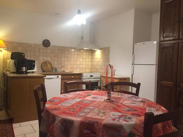 Location de vacances pour 2 personnes, avec vue sur le lac ainsi que jardin et vue à Rochechouart - 4