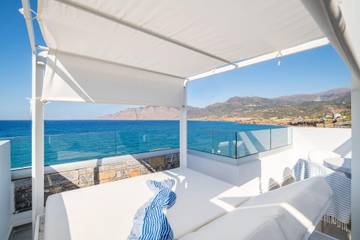 Holiday Home for 7 People in North Crete, Crete, Photo 2