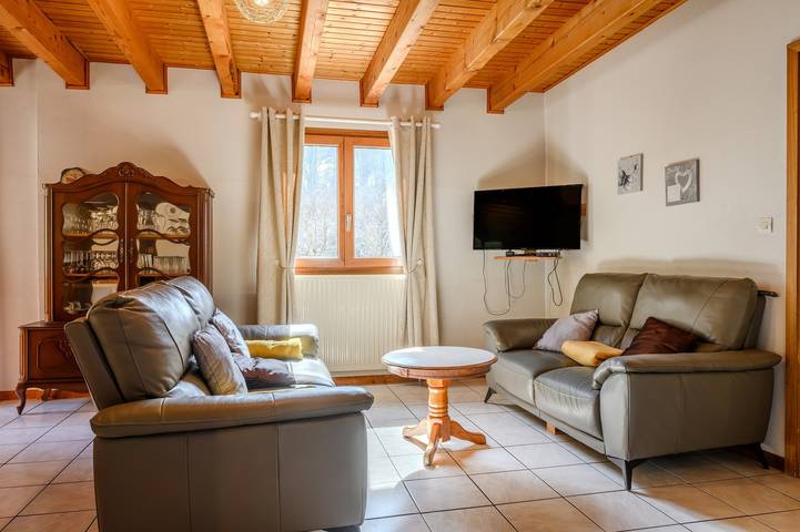 Chalet pour 8 personnes, avec jardin en Alsace - 2