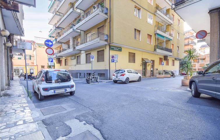 Appartamento per 3 persone, con Terrazza a Loano