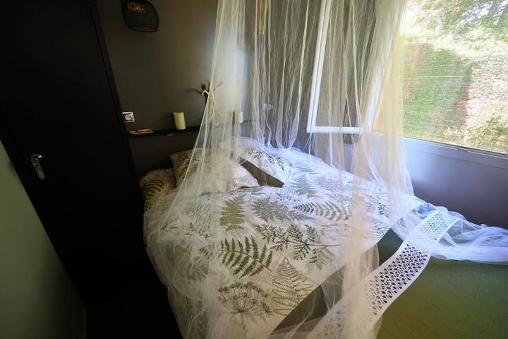 Maison de campagne pour 2 personnes, avec vue et jardin à Lacrouzette - 3