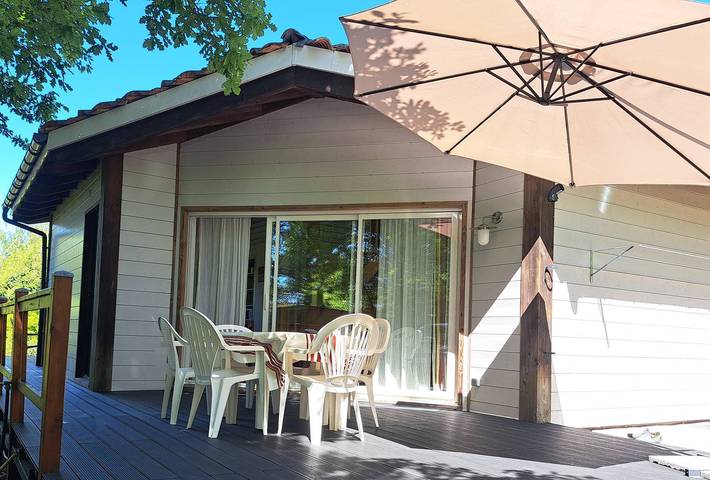 Location de vacances pour 6 personnes, avec terrasse et jardin, animaux acceptés à Saint-Julien-en-Born - 2