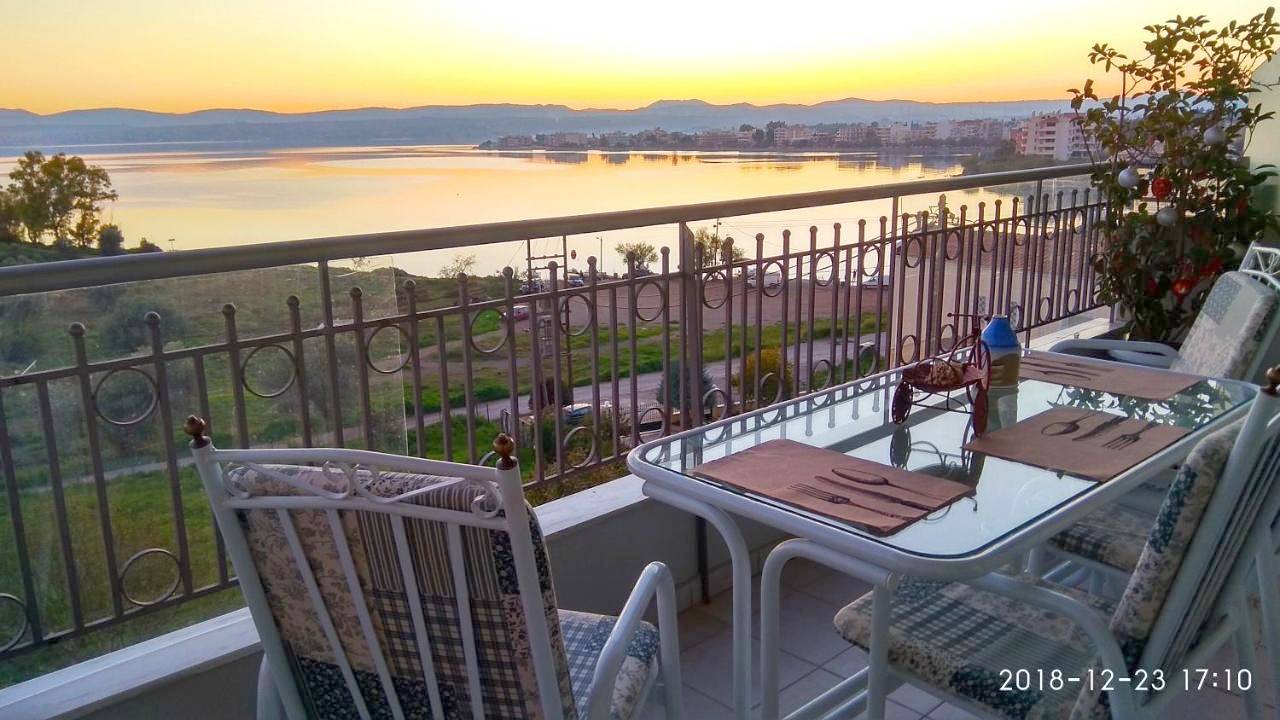 Ganze Wohnung, Apartment with Sea View in Λευκαντί, Chalkida