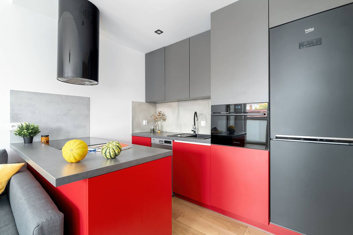 Apartamento entero, Spacious Apartment in Poznan | Parking, Balcony, 2 Bedrooms in Poznań, Gran Polonia (región histórica)