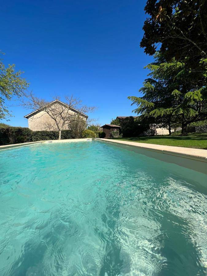 Deluxe Queen Suite in Montcaret, Périgord Pourpre
