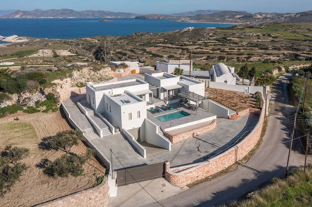 Thiopetra Villa Pumise in Milos