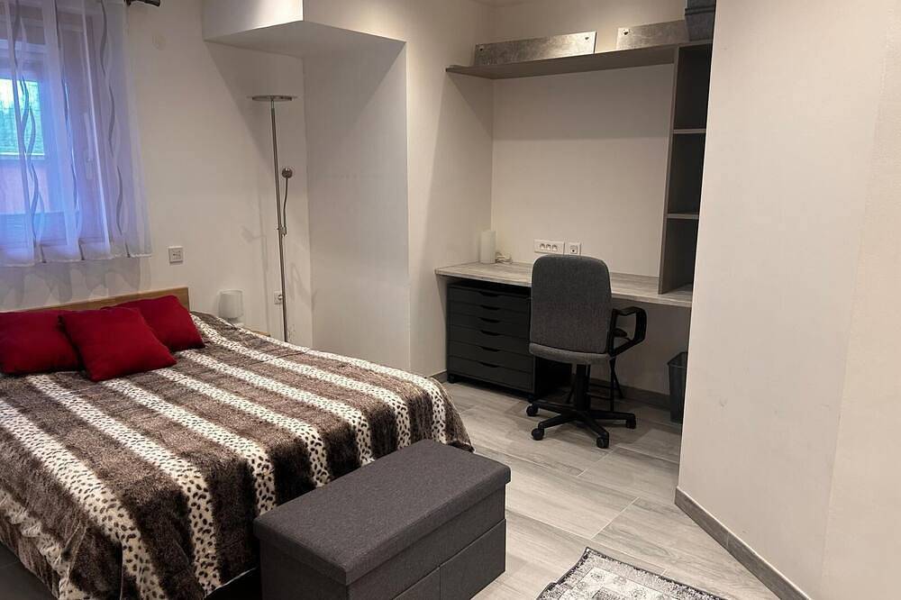 Appartement entier, Triplex 137 m² in Amilly, Région de Montargis