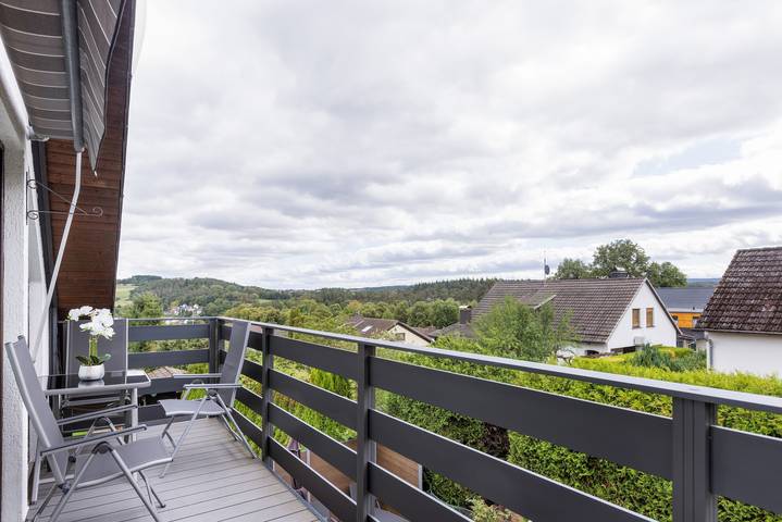 Appartement entier, Appartement 'Am Wäldchen' avec terrasse commune, jardin commun et Wi-Fi in Vöhl, Arrondissement de Waldeck-Frankenberg
