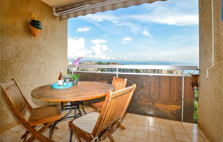 Gîte pour 4 personnes, avec terrasse à Ajaccio - 2