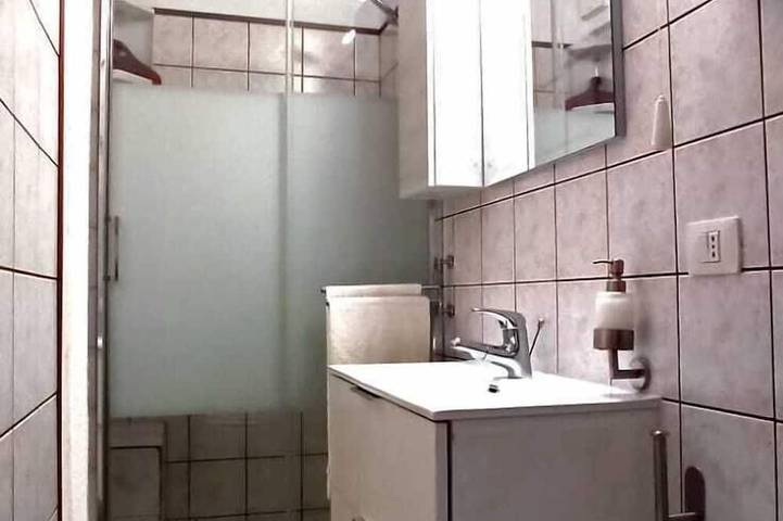 Casa Monica: luminosa, arieggiata, curata, accogliente in Igrèsias/Iglesias, Iglesias