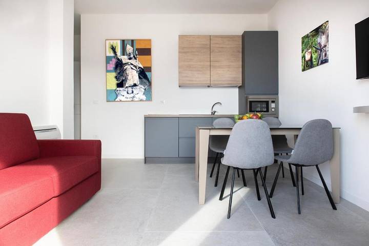 Hôtel pour 5 personnes, avec jardin et jacuzzi ainsi que bassin pour enfant et piscine, animaux acceptés à Calimera - 3